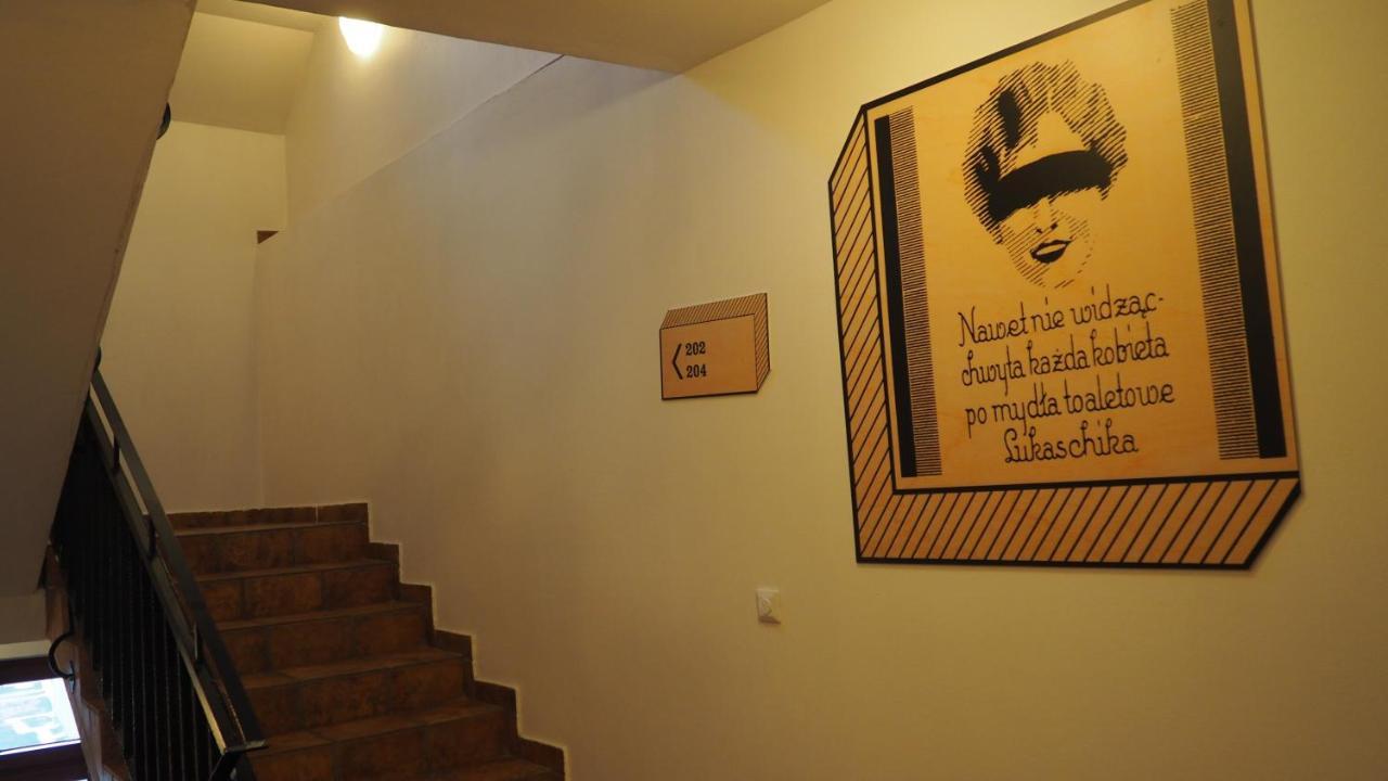 Hostel Mlotek I Perlik Tarnowskie Góry Exterior foto